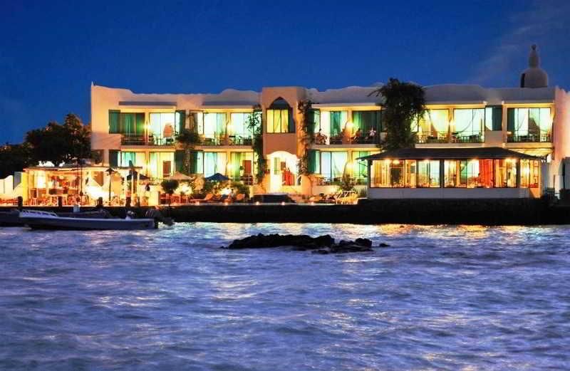 Hotel Solymar Puerto Ayora  Buitenkant foto