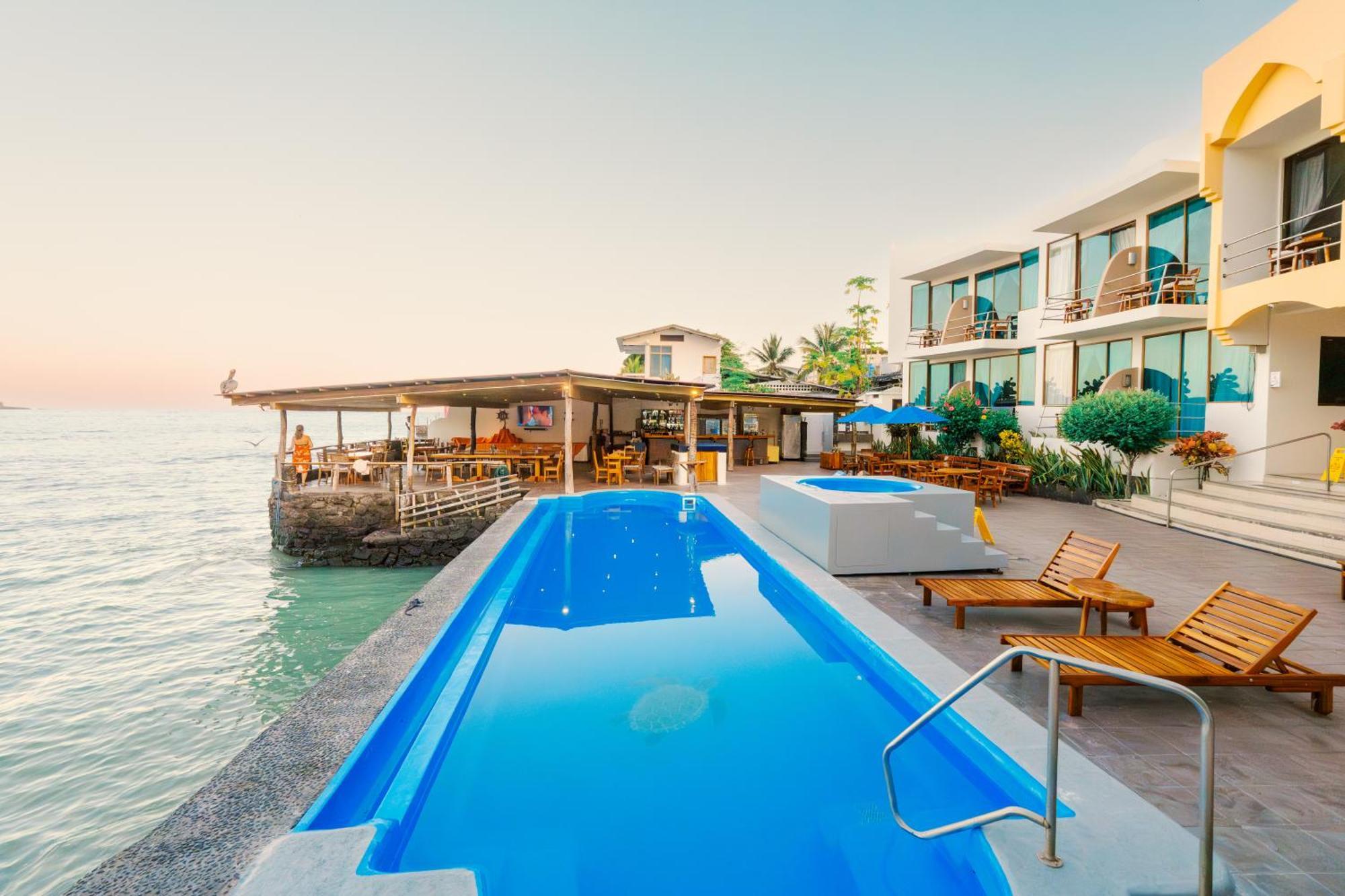 Hotel Solymar Puerto Ayora  Buitenkant foto